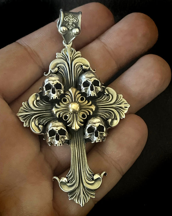 Skull Cross Pendant Necklace